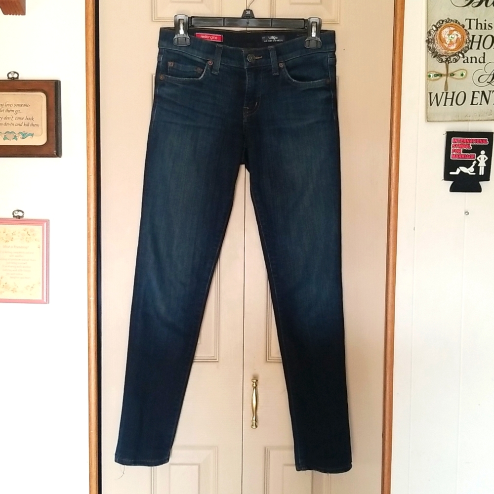 Redengine wildfire skinny jeans.
